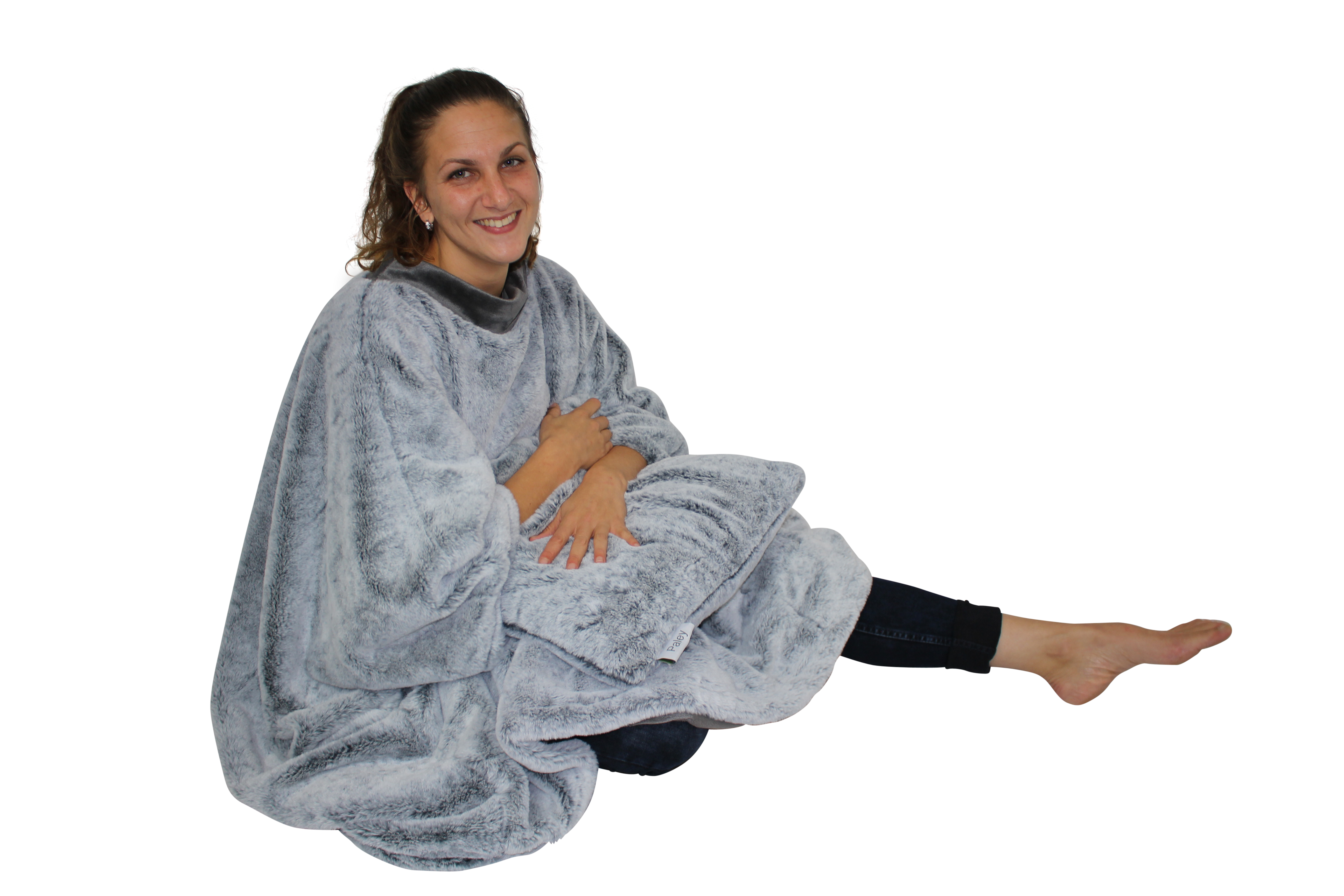 Human Comfort Cuddle Cape Knijn