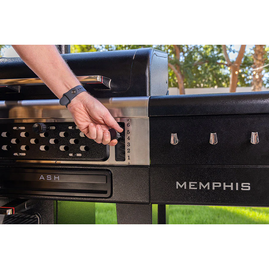 Pit Boss Memphis Combo Grill 2.0